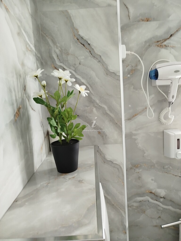 Apartament Cristina și Claudiu