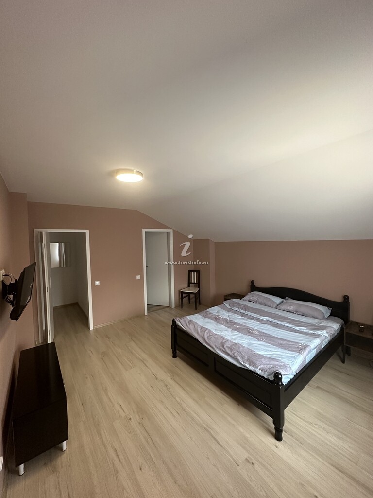 Casa Azuga Home