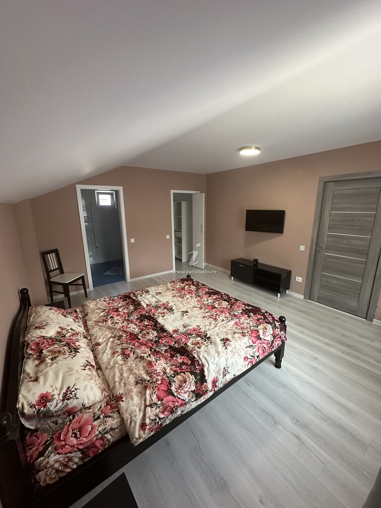 Casa Azuga Home