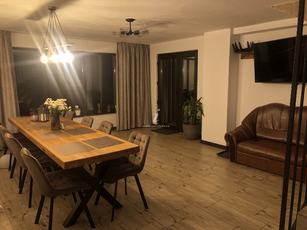 Cabana dintre Fagi