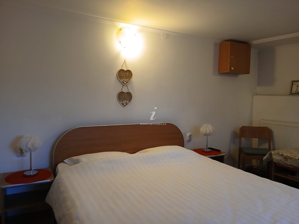Casa cu Pitici