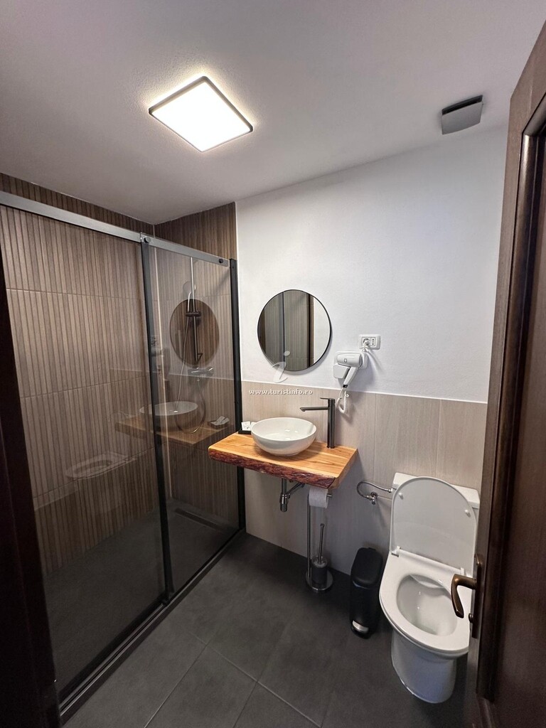 Camere de închiriat La Măgura