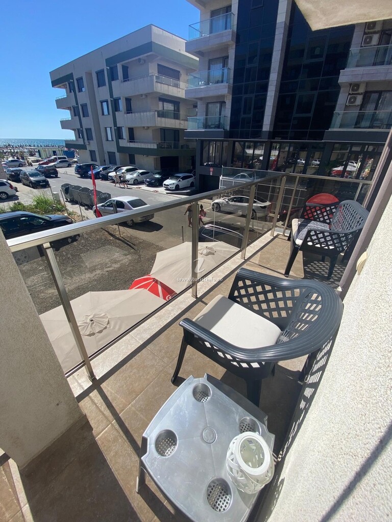 Apartament Andy la 30 metri de plajă