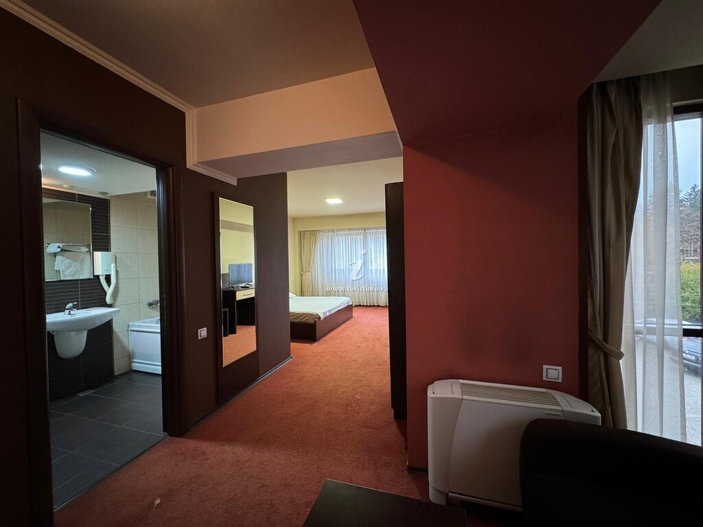 Hotel Q Art Severus