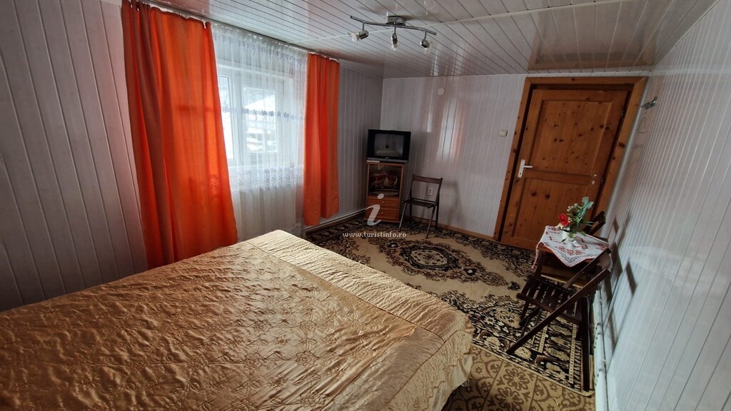 Cabana Munților Vrancei