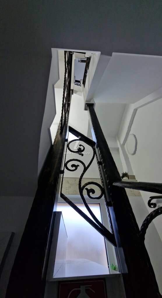 Camere de închiriat Căldură Rodica
