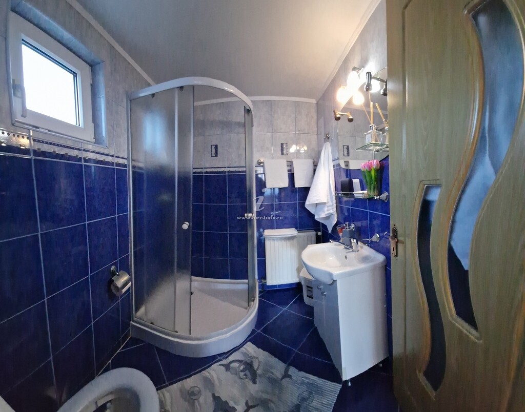 Camere de închiriat Căldură Rodica