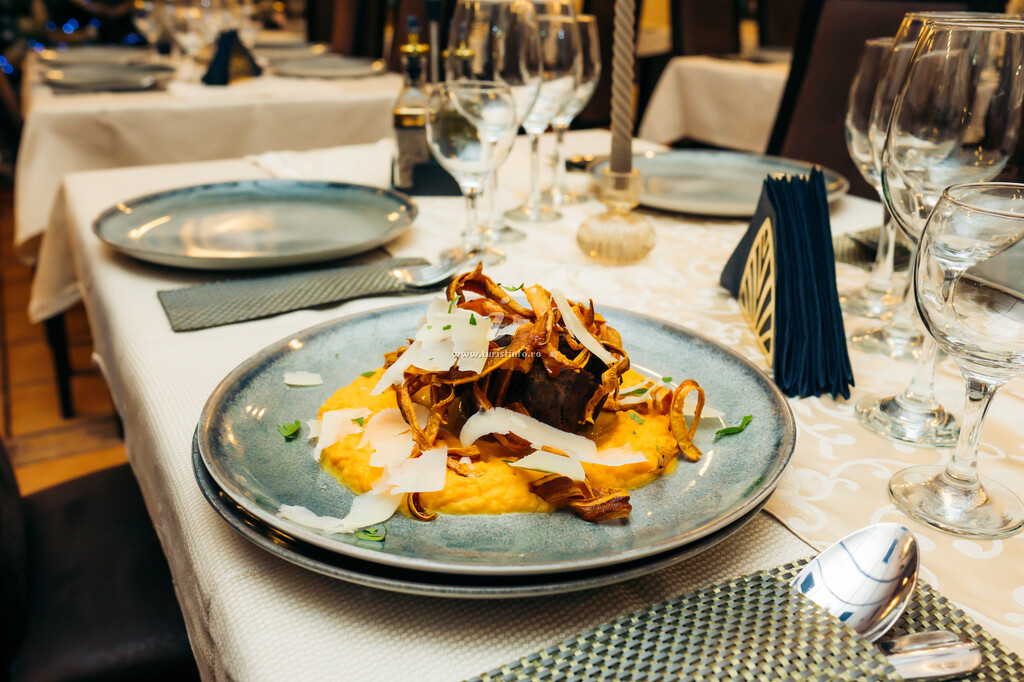 Pensiunea Hillden Lodge & Restaurant