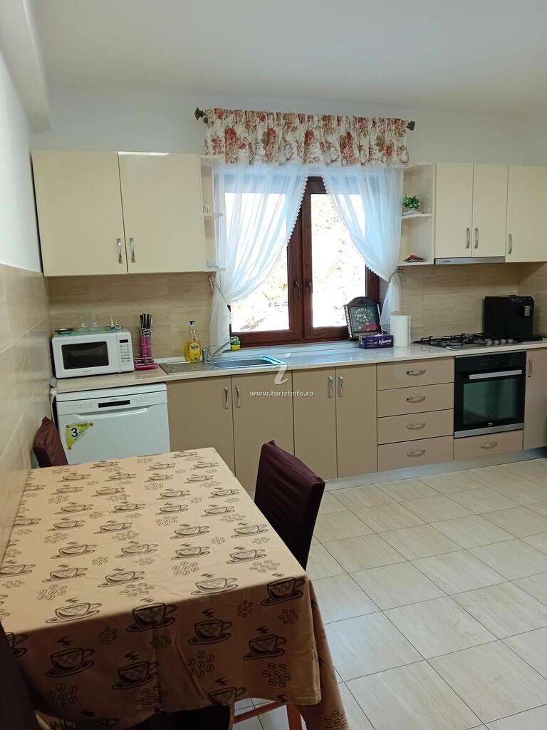 Pensiunea Agroturistică Pietroasa