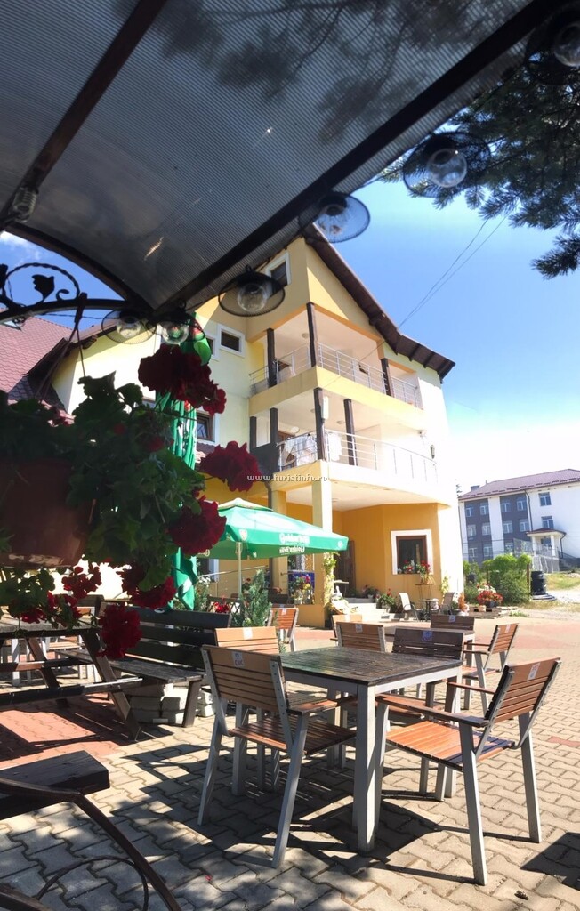 Pensiunea Valurile Bistriței