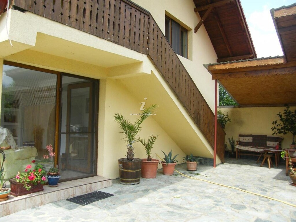 Pensiunea Casa Filoxenia