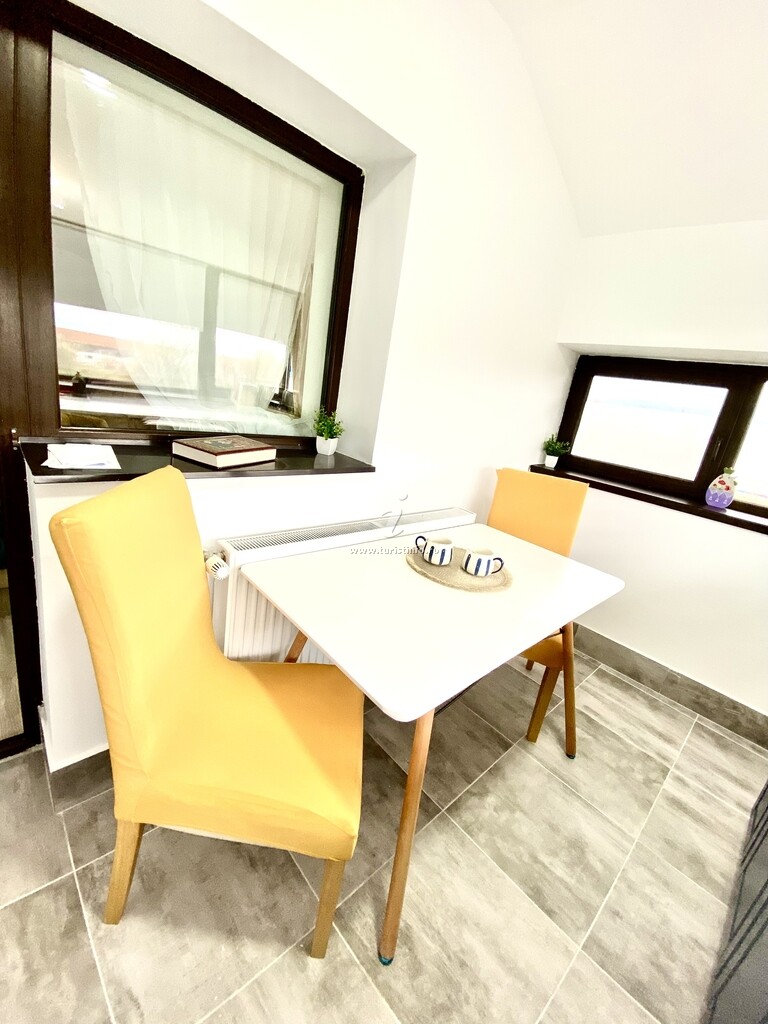 Apartament Suveranii