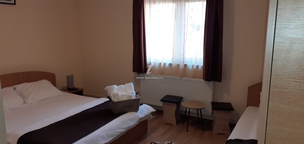 Casa Raisa și Maria