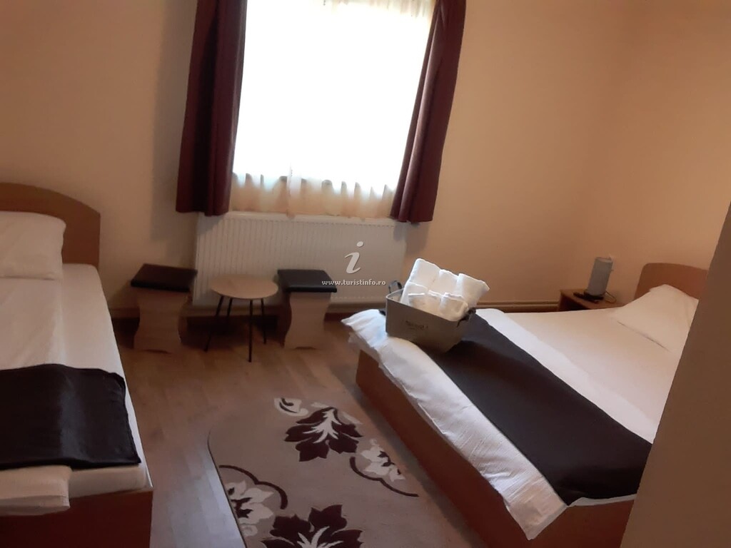 Casa Raisa și Maria