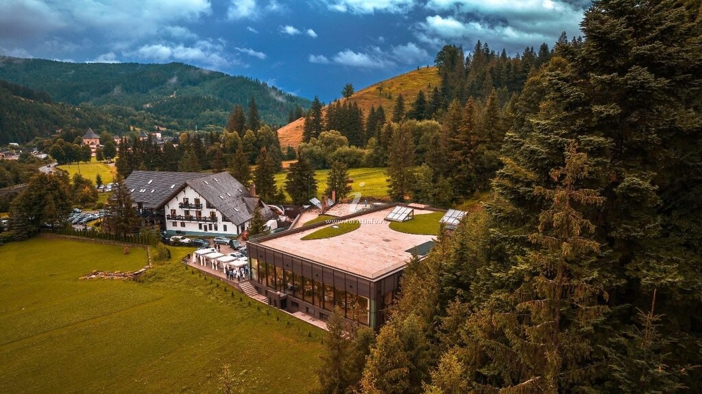Hotel Ieremia Movilă