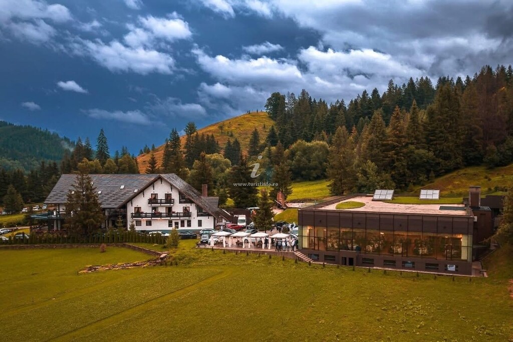 Hotel Ieremia Movilă