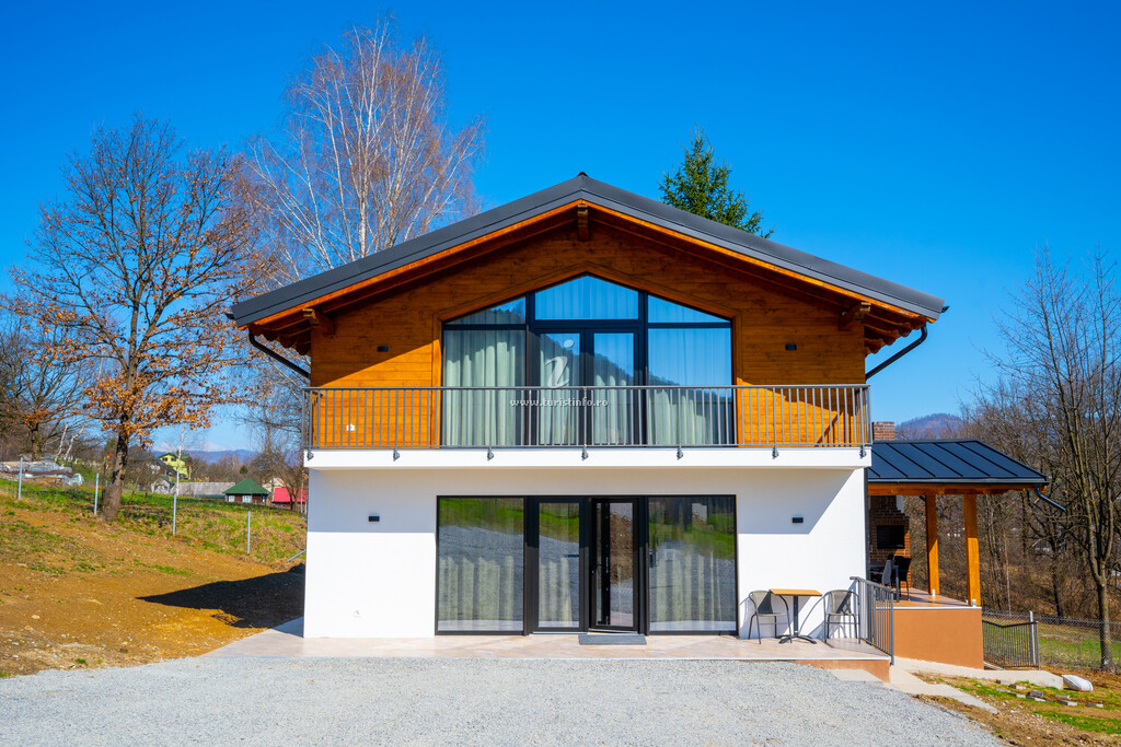Casa de vacanță Eden House