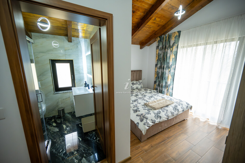 Casa de vacanță Eden House