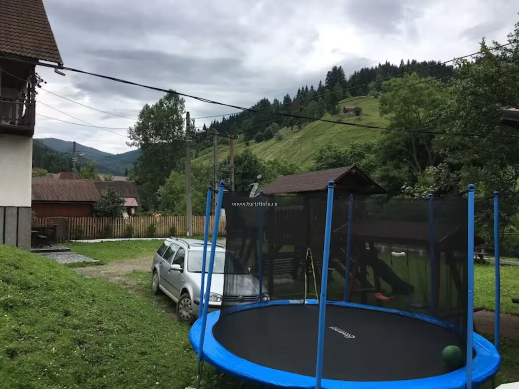 Casa din Munți