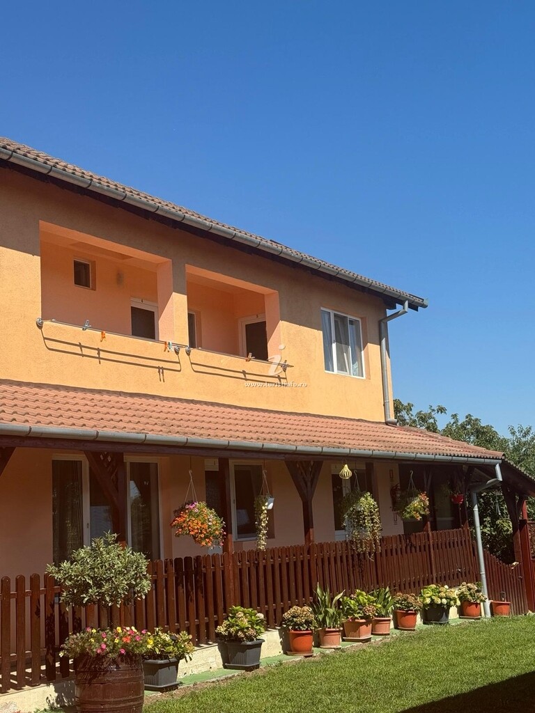 Camere de închiriat Casa Gabriela