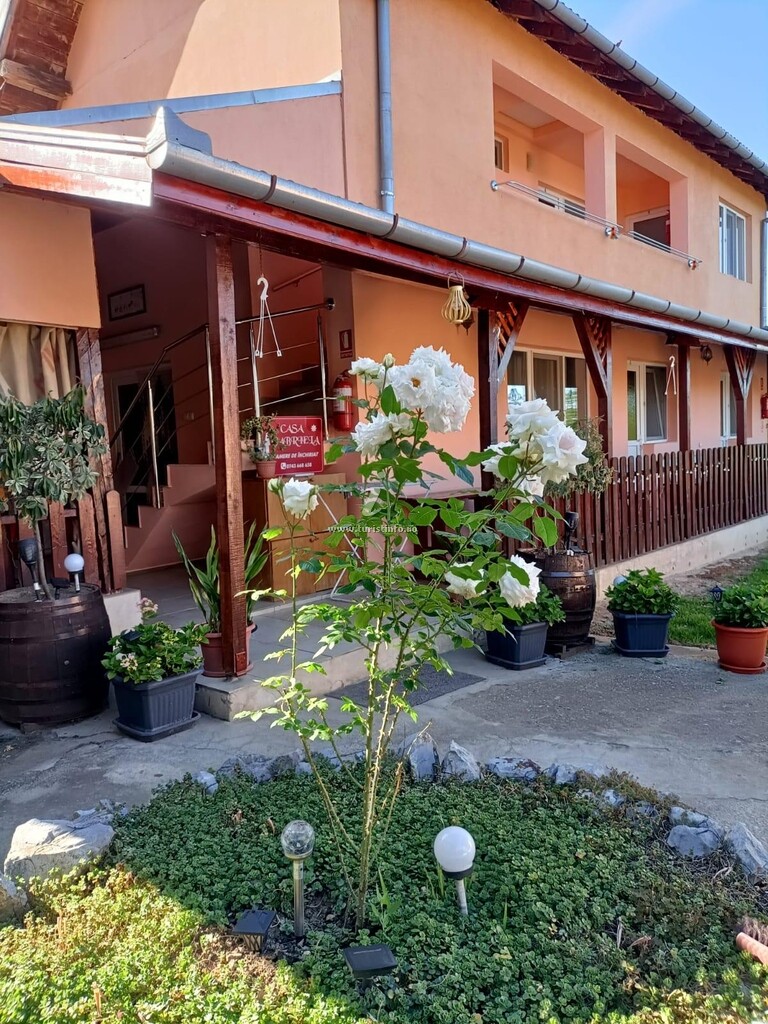 Camere de închiriat Casa Gabriela