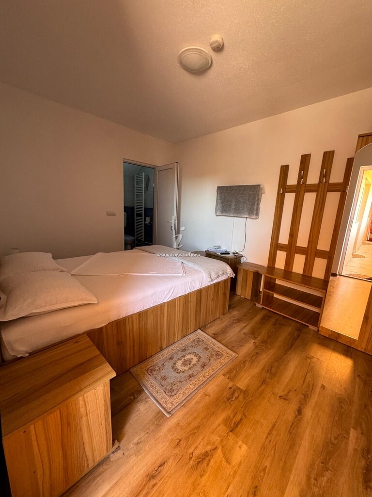 Camere de închiriat Casa Gabriela
