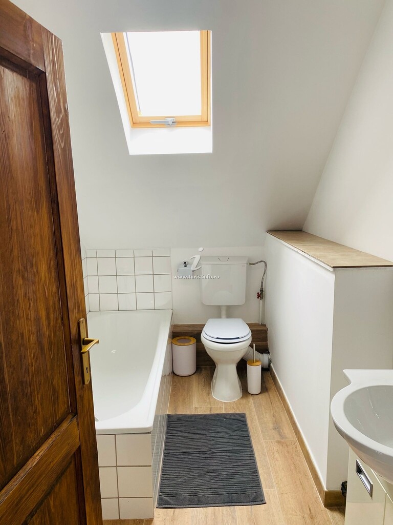 Casa Bradul Argintiu