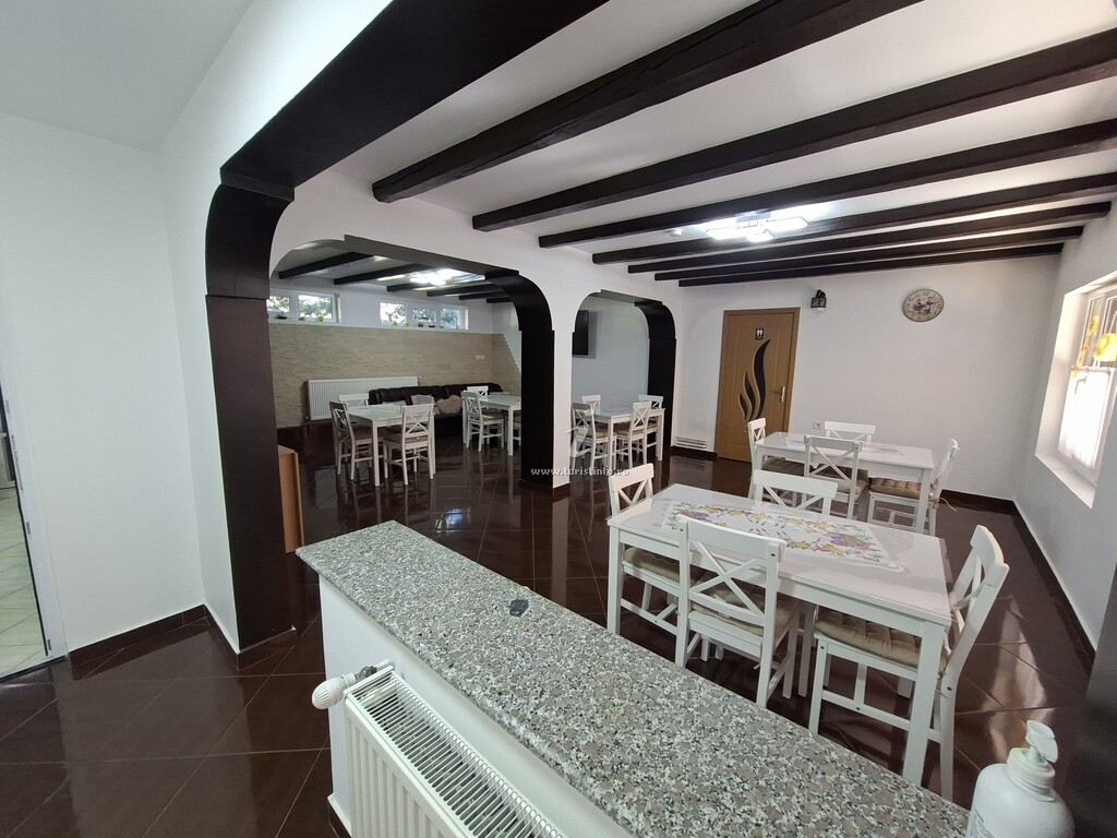 Pensiunea Casa Laur