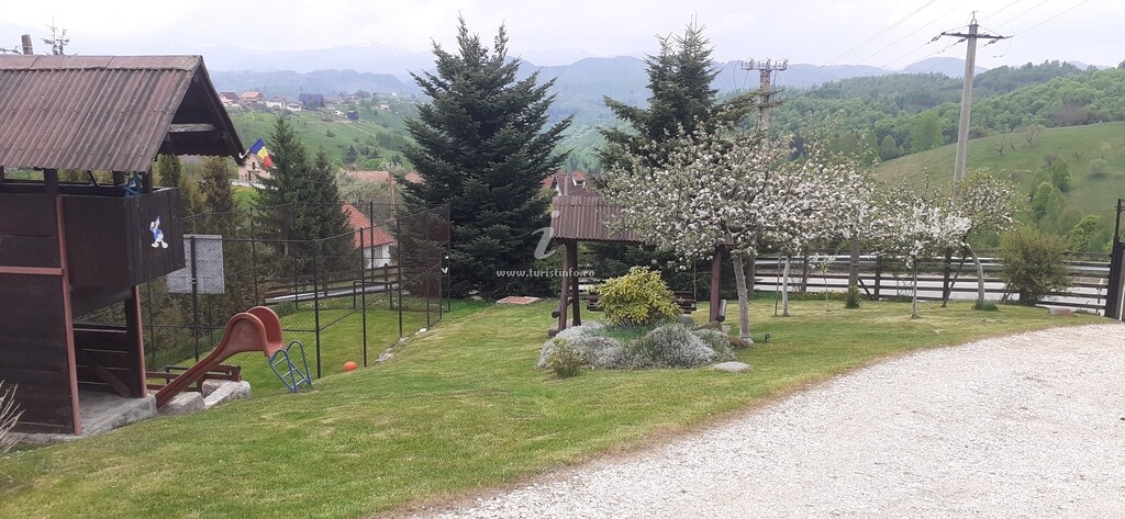 Pensiunea Pestera