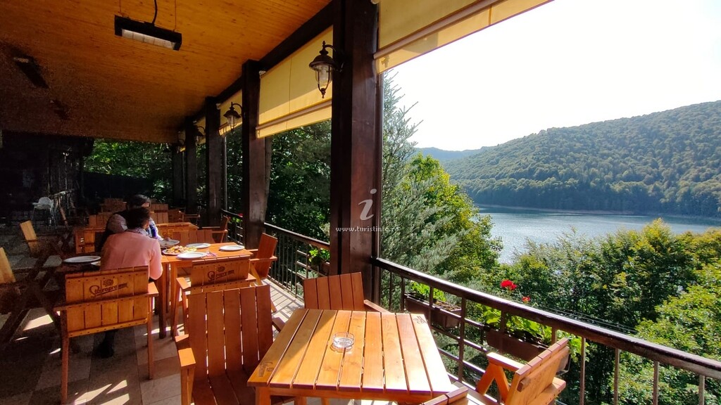 Complex Turistic Valea cu Pești