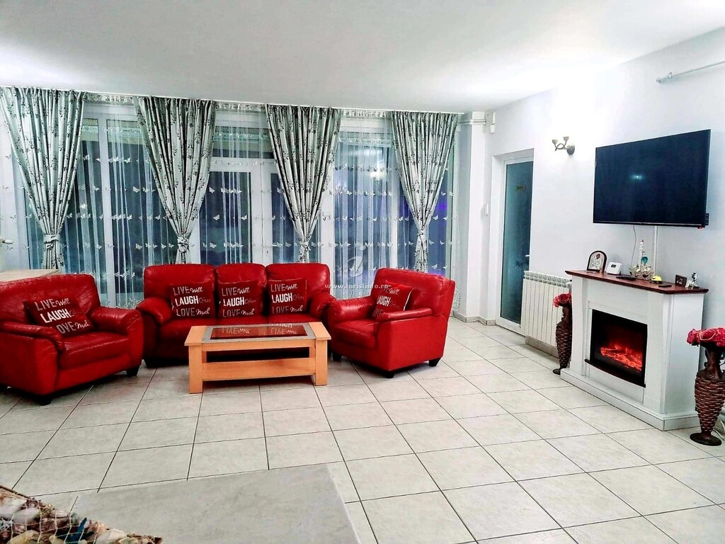 Vila Lacramioara