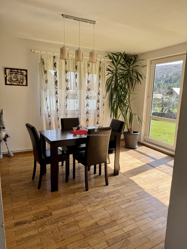 Vila Cozy with a Beautiful View