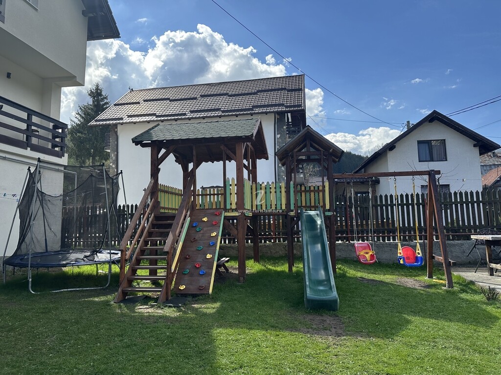 Căsuța de lângă Izvor