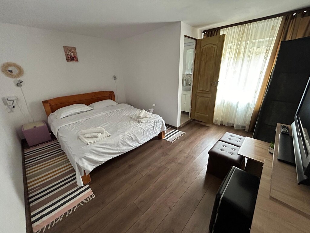 Casa Cheia Branului