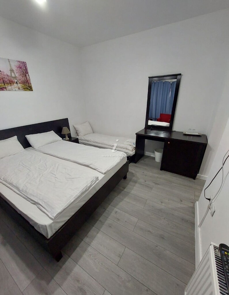 Hotel-Apartament Apartamente 9
