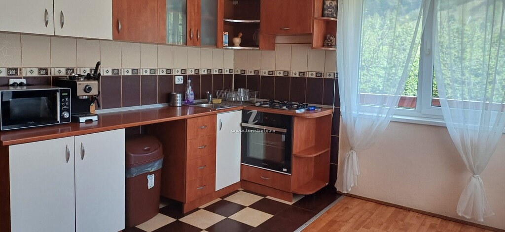 Camere de închiriat Andy