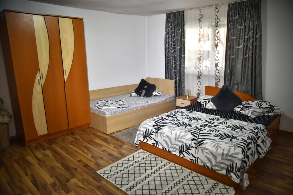 Casa Trandafirilor