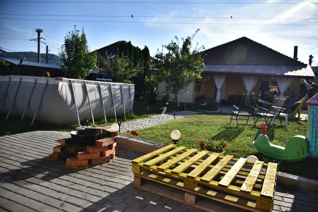 Casa Trandafirilor