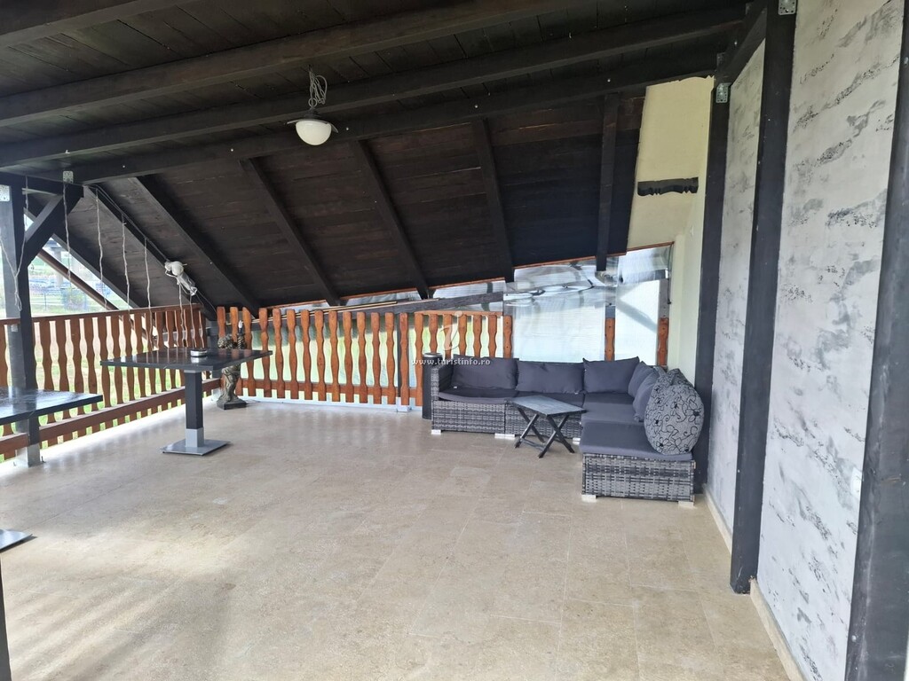 Vila Lavinia