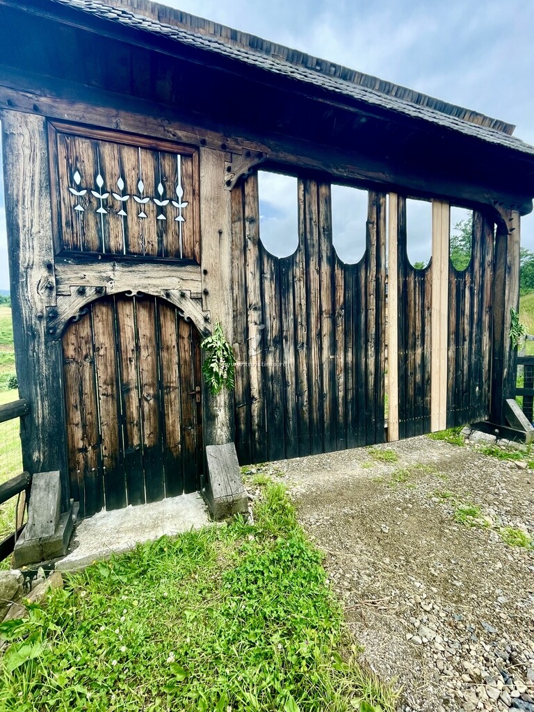 Rustic Inn Bed and Breakfast