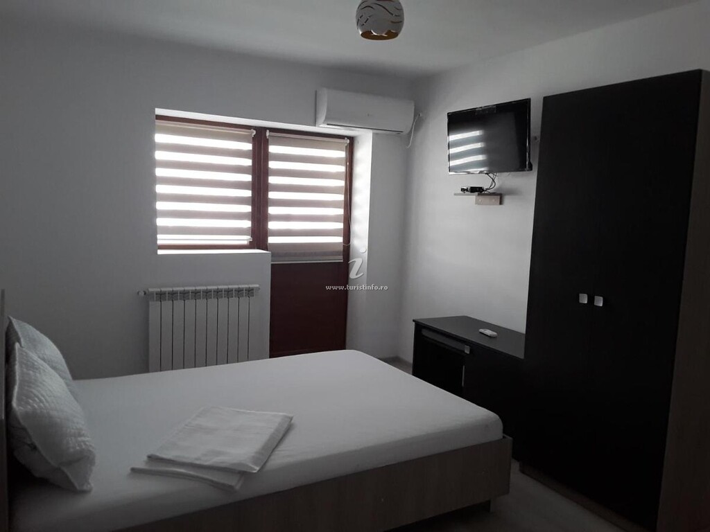 Camere de închiriat La Calciu