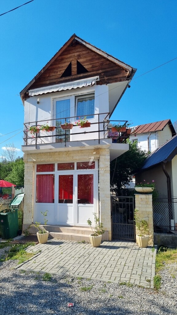 Vila Adrian