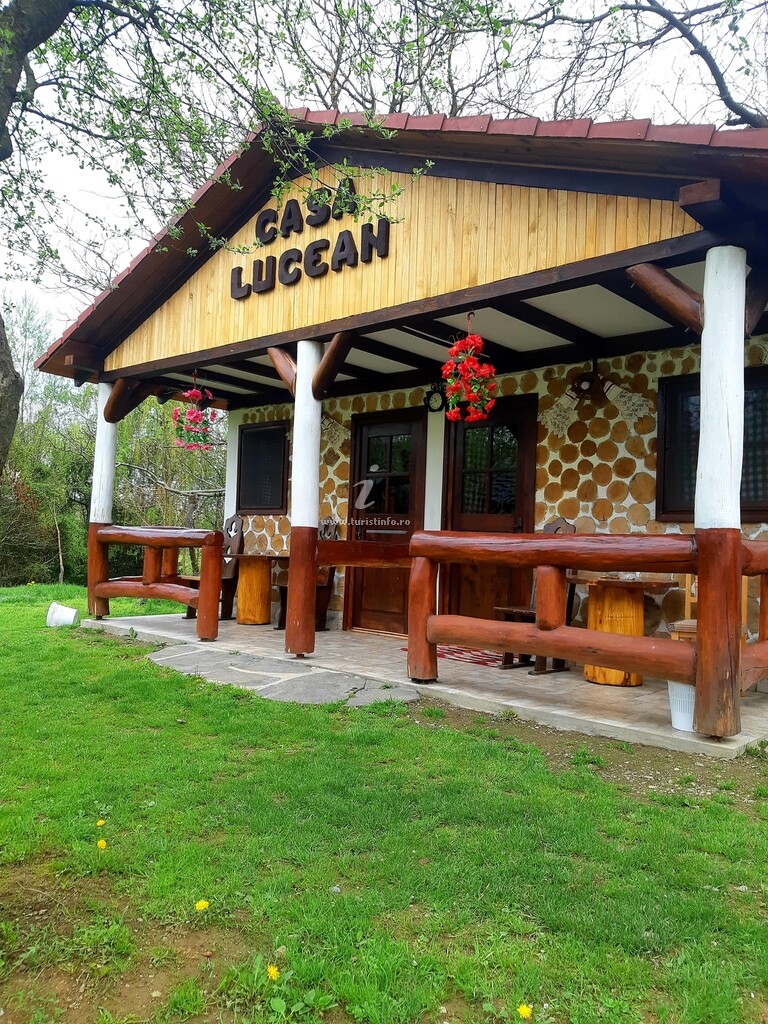 Casa Lucean