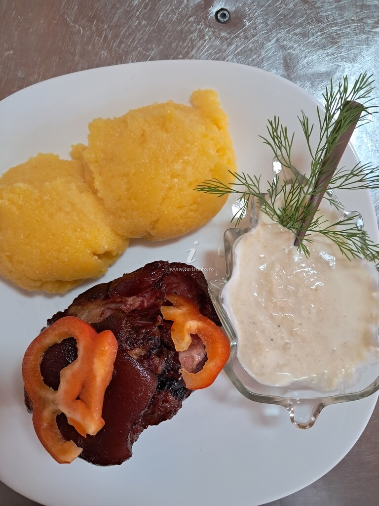 Pensiunea Valurile Bistriței