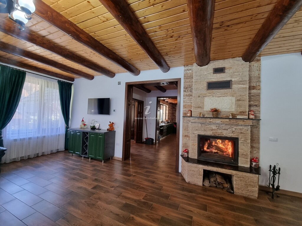 Cabana Belmont