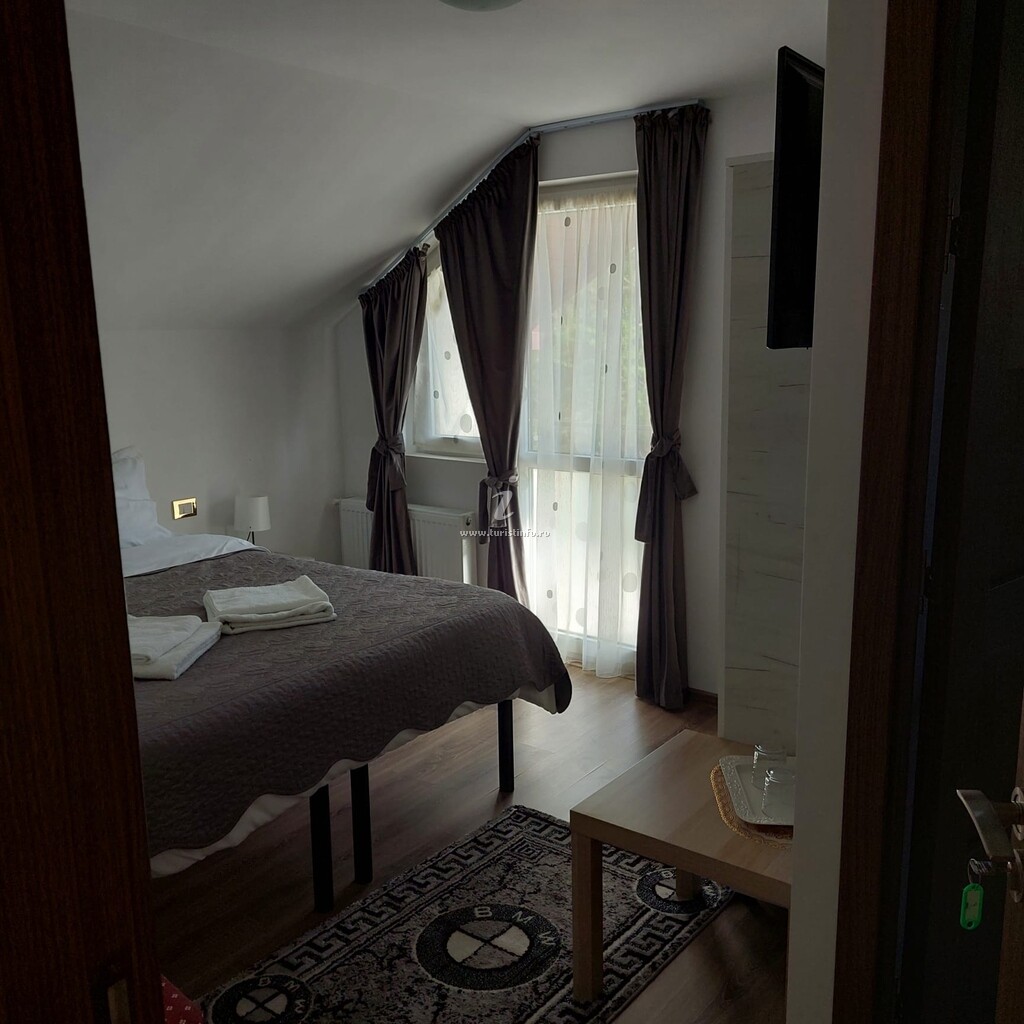 Casa Valea Arefului