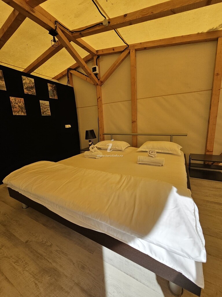 Camping Mesteceni Glamping