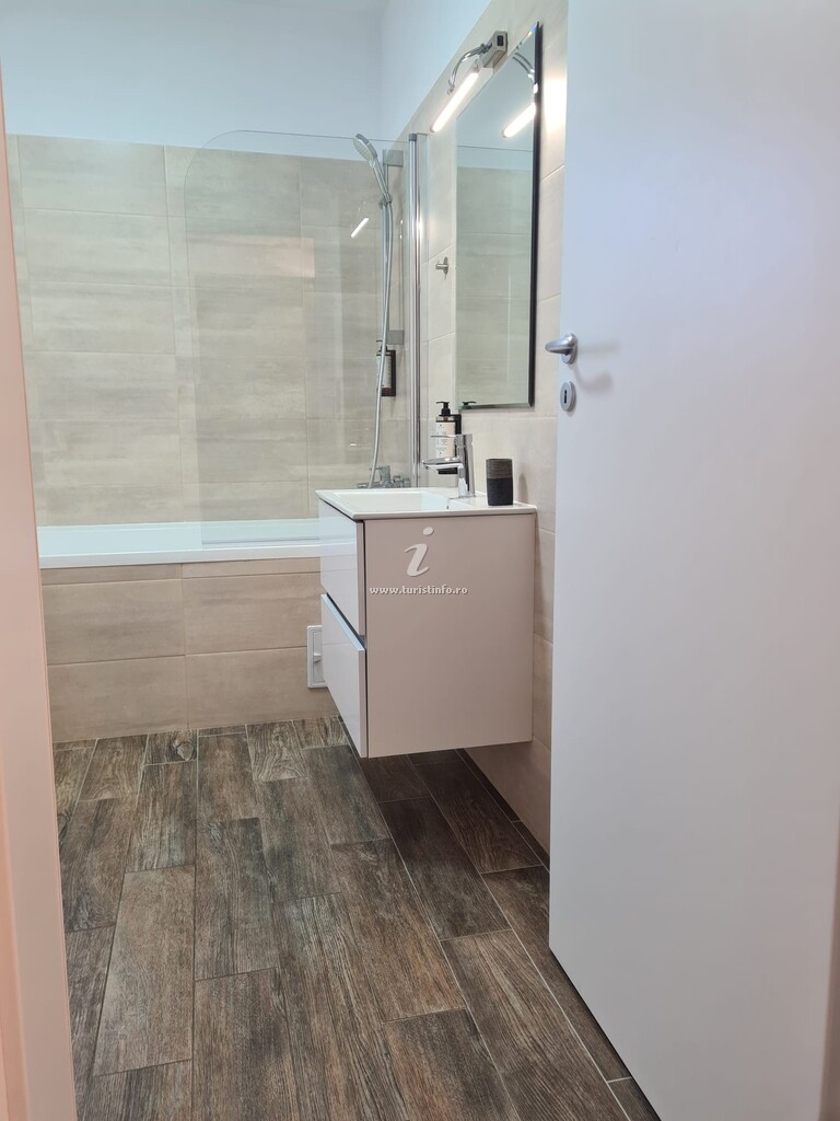 Studio și Apartament Oasis Suite