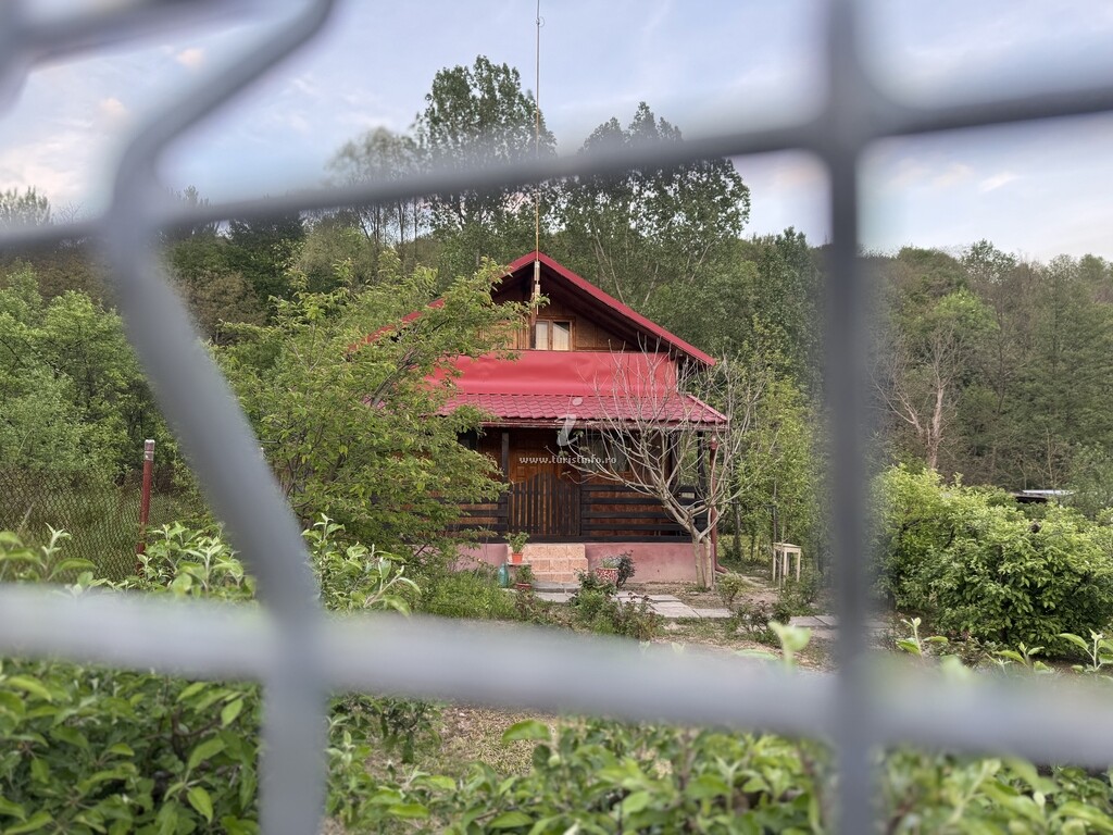 Casa de vacanță Livada Merilor