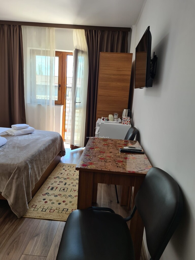 Camere de închiriat Casa Gina